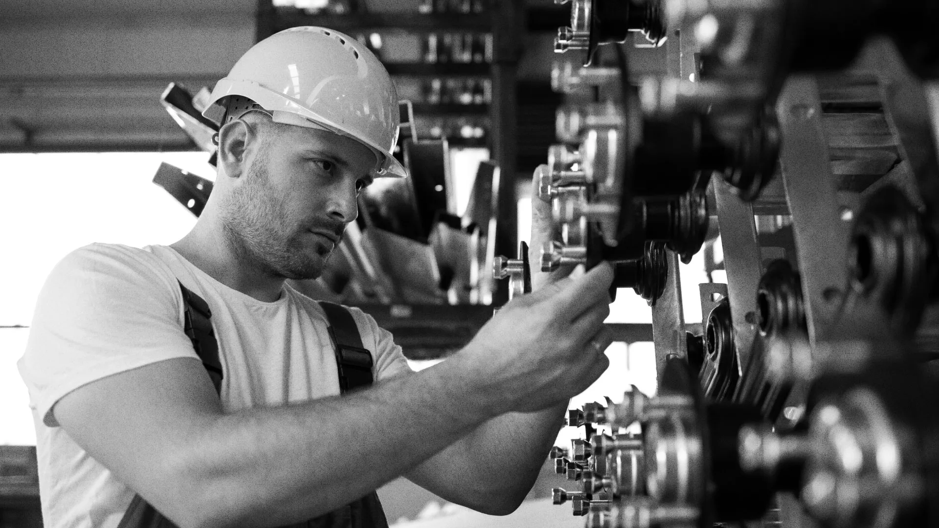 Разработка сайта для завода по продаже оборудования в Лихославле